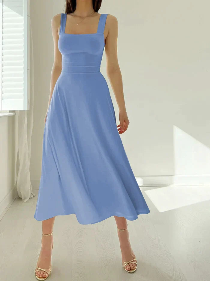 Zomerse damesjurk met brede bandjes en aansluitende taille – SOLARA SHAPE - Glamorix