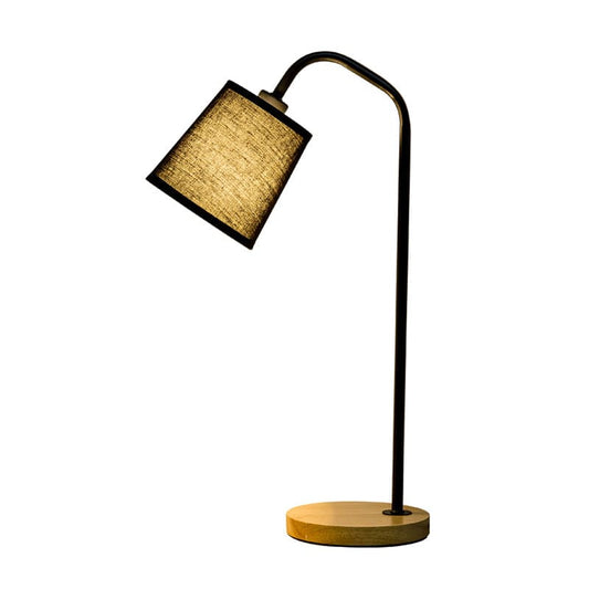 LUMICONIC - Conische tafellamp met modern design