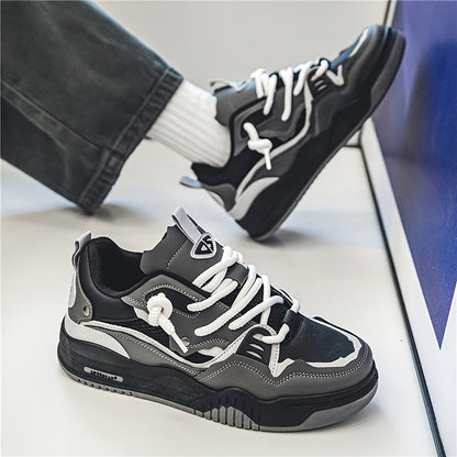 Lage herensneaker met contrastdetails en sportieve zool – NOVARO FLEX - Glamorix