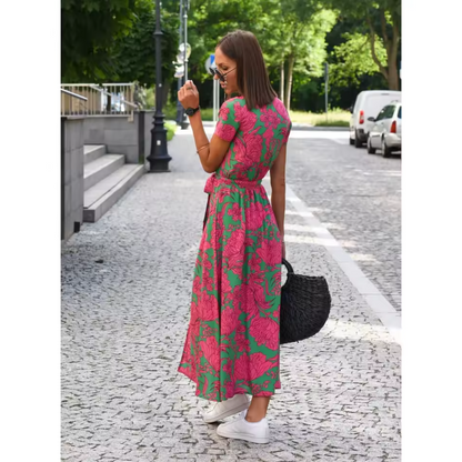 ELVINA – Elegante wikkeljurk met flatterende pasvorm en tijdloze charme
