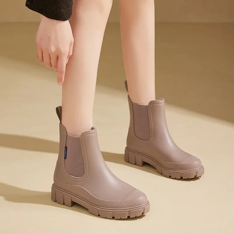 SIENNA - Waterdichte dames Chelsea boots met treklussen