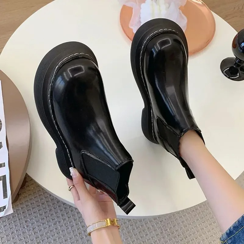 ELLA - Dames Chelsea boots met ronde neus en gemakkelijk aan te trekken