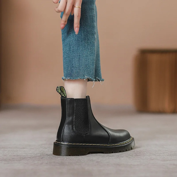 FREYA - Leren dames Chelsea boots met treklus en gripzool