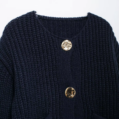ELISE - Navy gebreid vest met knopen en elegante charme
