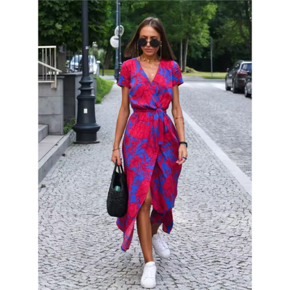 ELVINA – Elegante wikkeljurk met flatterende pasvorm en tijdloze charme