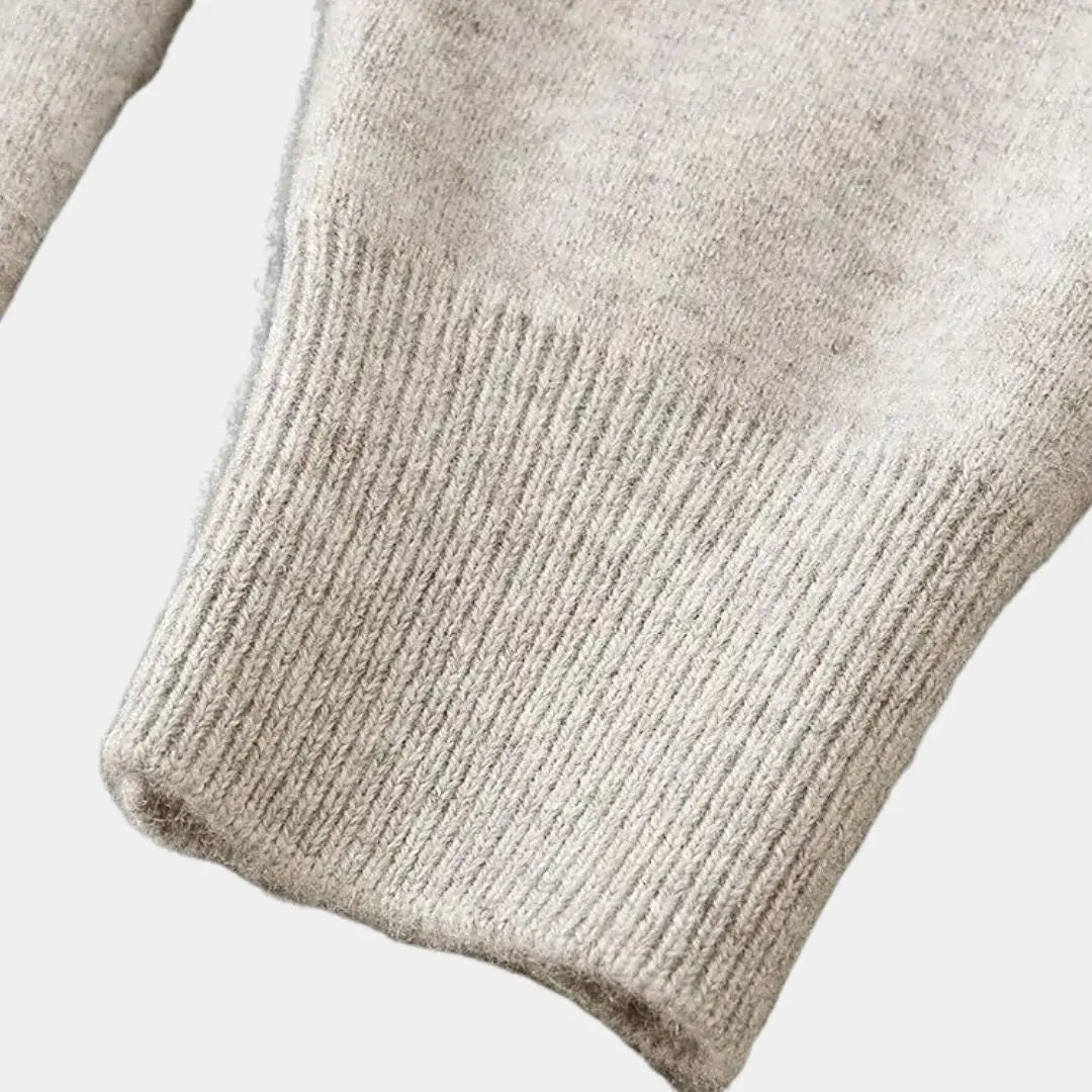 MAREN – Gebreid herenvest met klassieke knoopsluiting