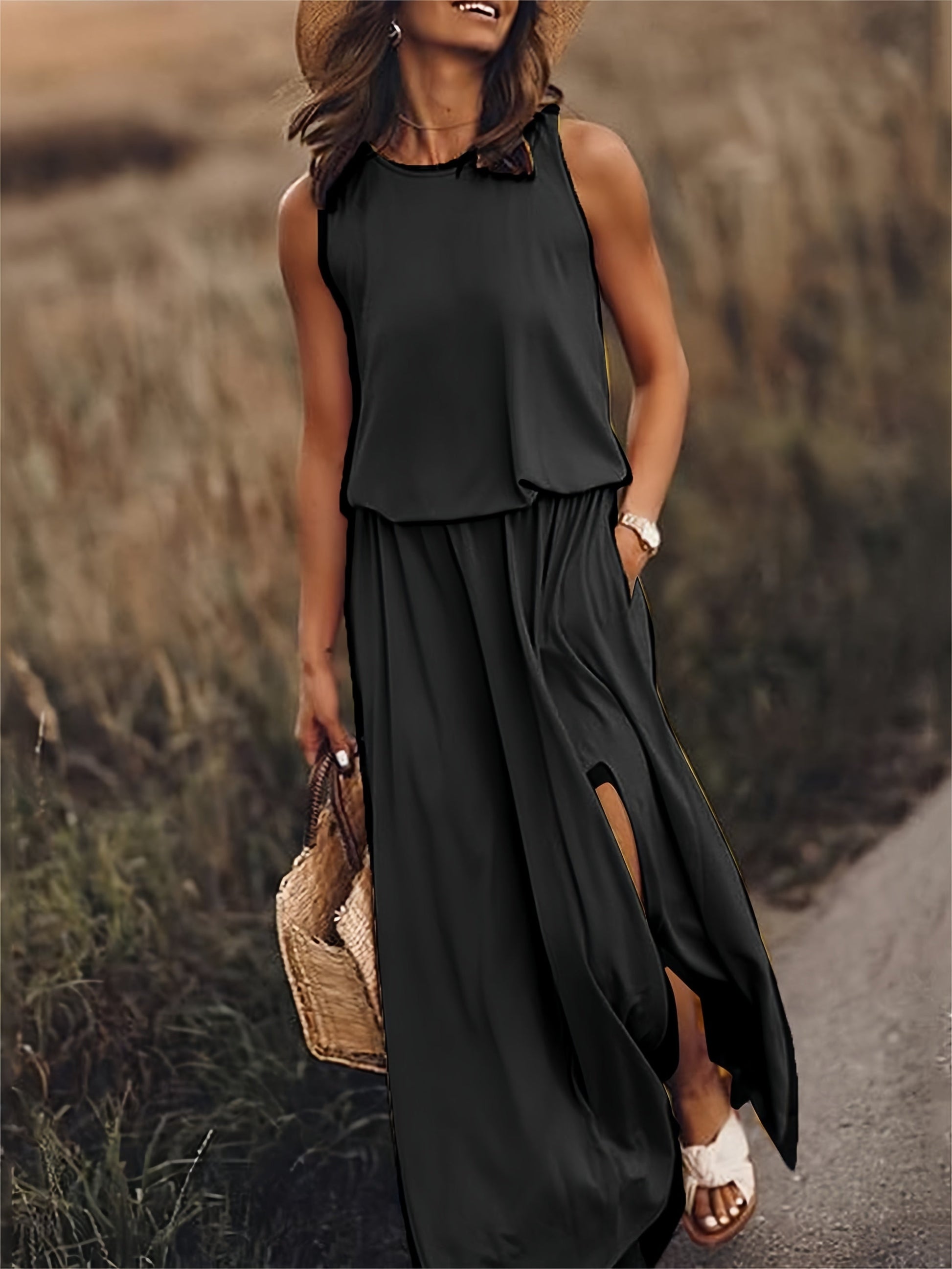 Mouwloze maxi zomerjurk met split en elegante flow – LUNA BREEZE - Glamorix