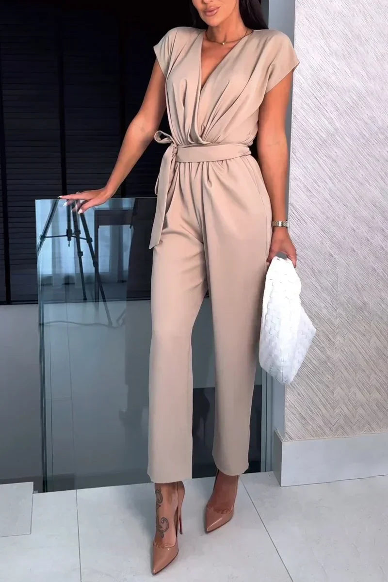 Moderne dames jumpsuit met V-hals en korte mouwen – VioraFlex - Glamorix