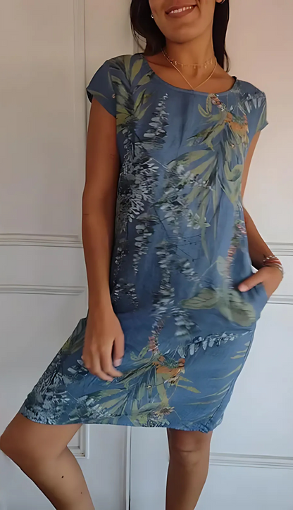 LUNARA – Comfortabele damesjurk met ronde hals en moeiteloze elegantie