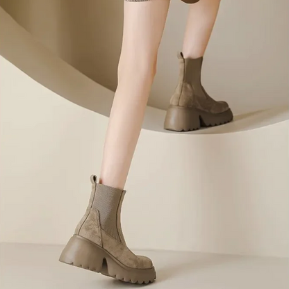 LUNA - Dames Chelsea boots met plateauzool en geribbelde zool