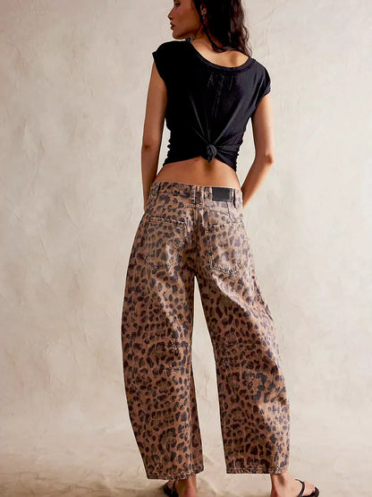 Modieuze baggy jeans met opvallende leopardprint – LEONA