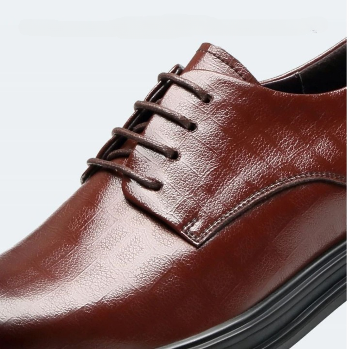 Verhoog je stijl en zelfvertrouwen met deze elegante herenschoenen – ALTURA - Glamorix
