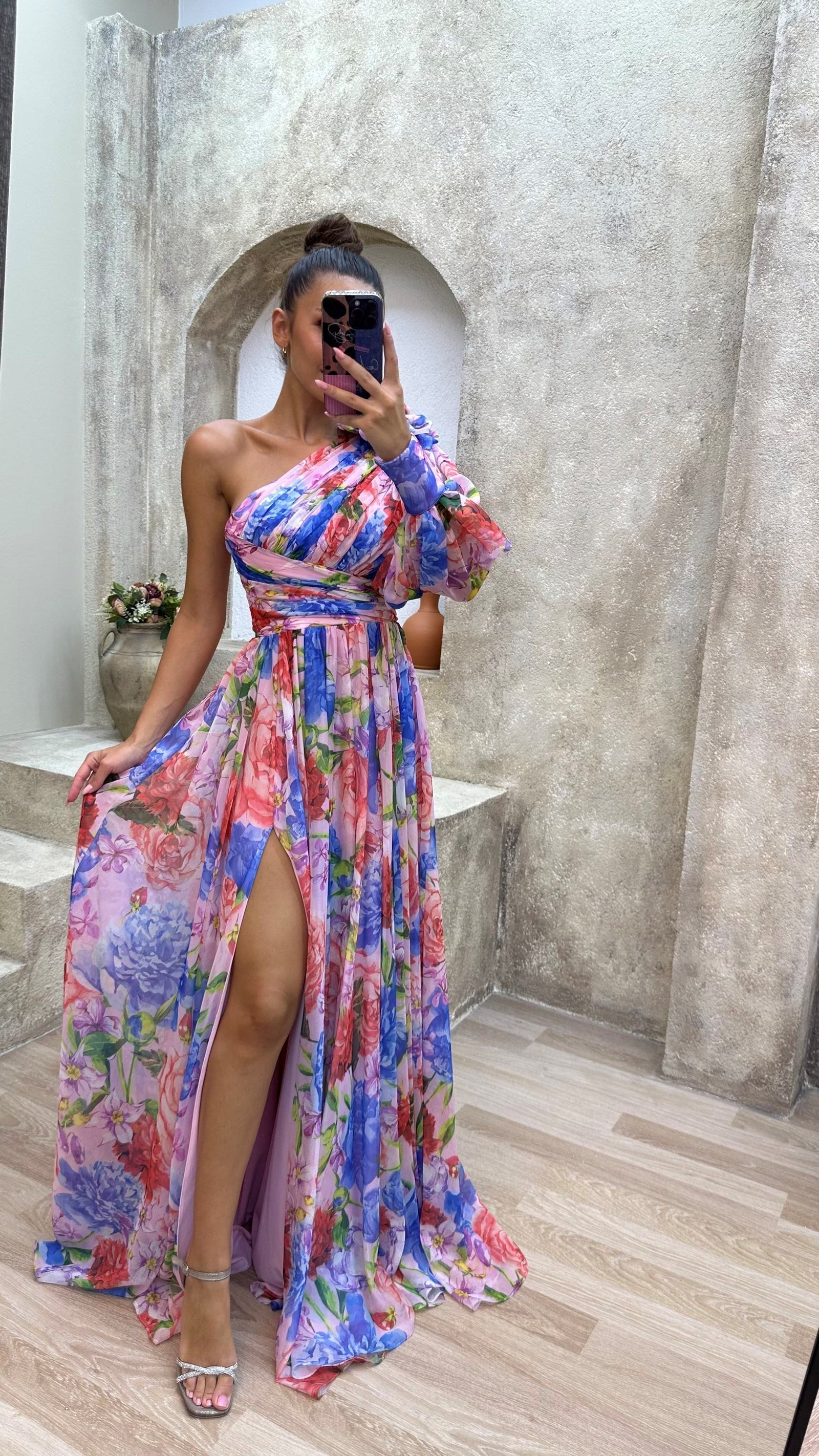 Asymmetrische maxi-jurk met bloemenprint en hoge split – FLORELLA - Glamorix
