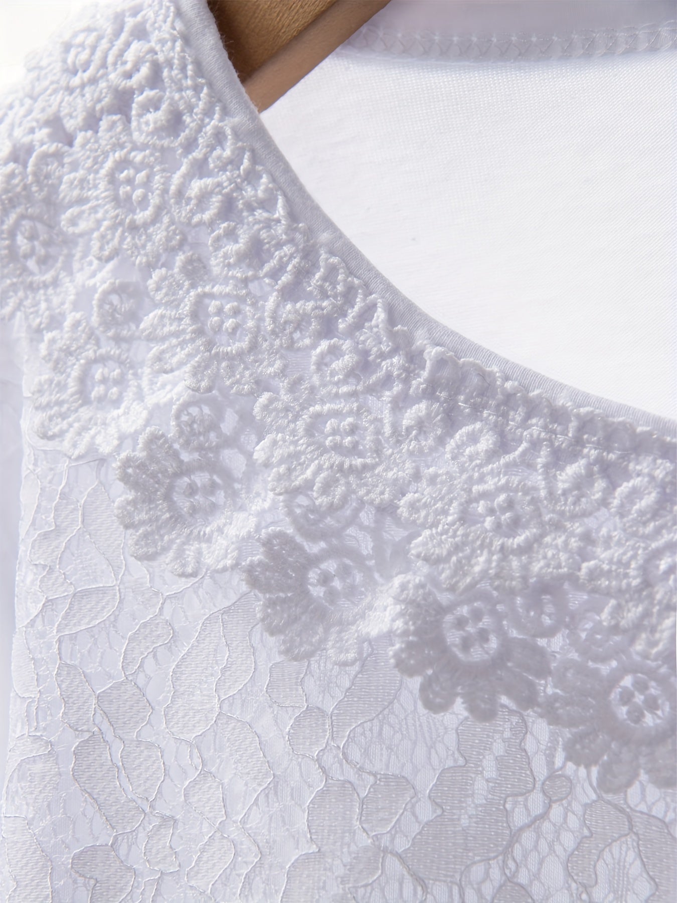 EMMA - Meisjes vest met kanten details