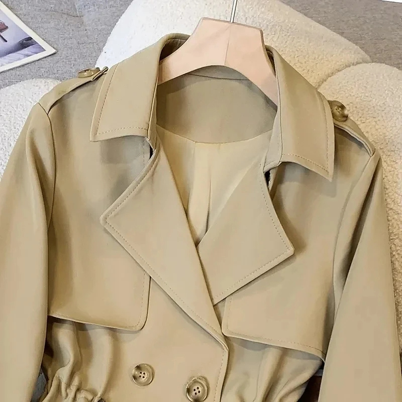 SELENA - Getailleerde trenchcoat met verstelbare taille en dubbele knoopsluiting voor dames