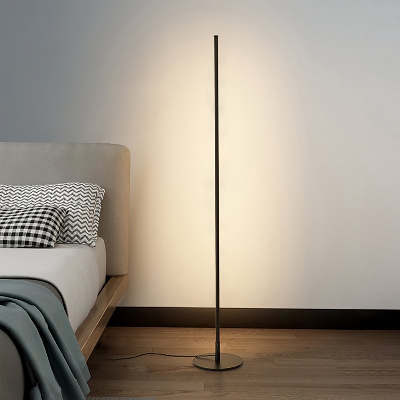 Moderne LED staande lamp met draadloze bediening en sfeervolle verlichting – LUMAVIA GlowTower - Glamorix