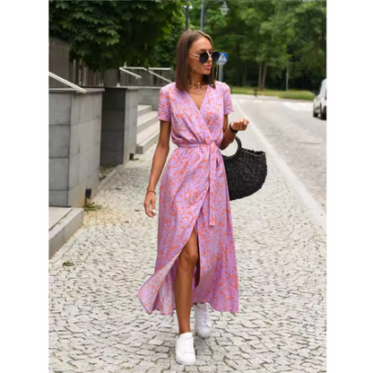 ELVINA – Elegante wikkeljurk met flatterende pasvorm en tijdloze charme