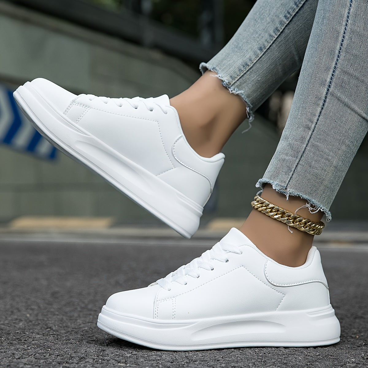 Modieuze lage sneaker met clean profiel en verhoogde zool – CALISTA - Glamorix