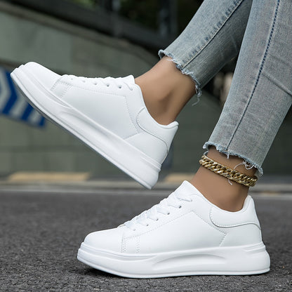 Modieuze lage sneaker met clean profiel en verhoogde zool – CALISTA - Glamorix