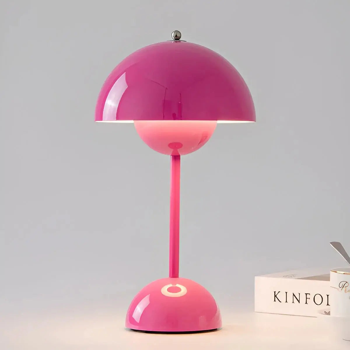 Moderne tafellamp met matte lichtdiffusie en strak design – LUMIVIA FrostGlow - Glamorix
