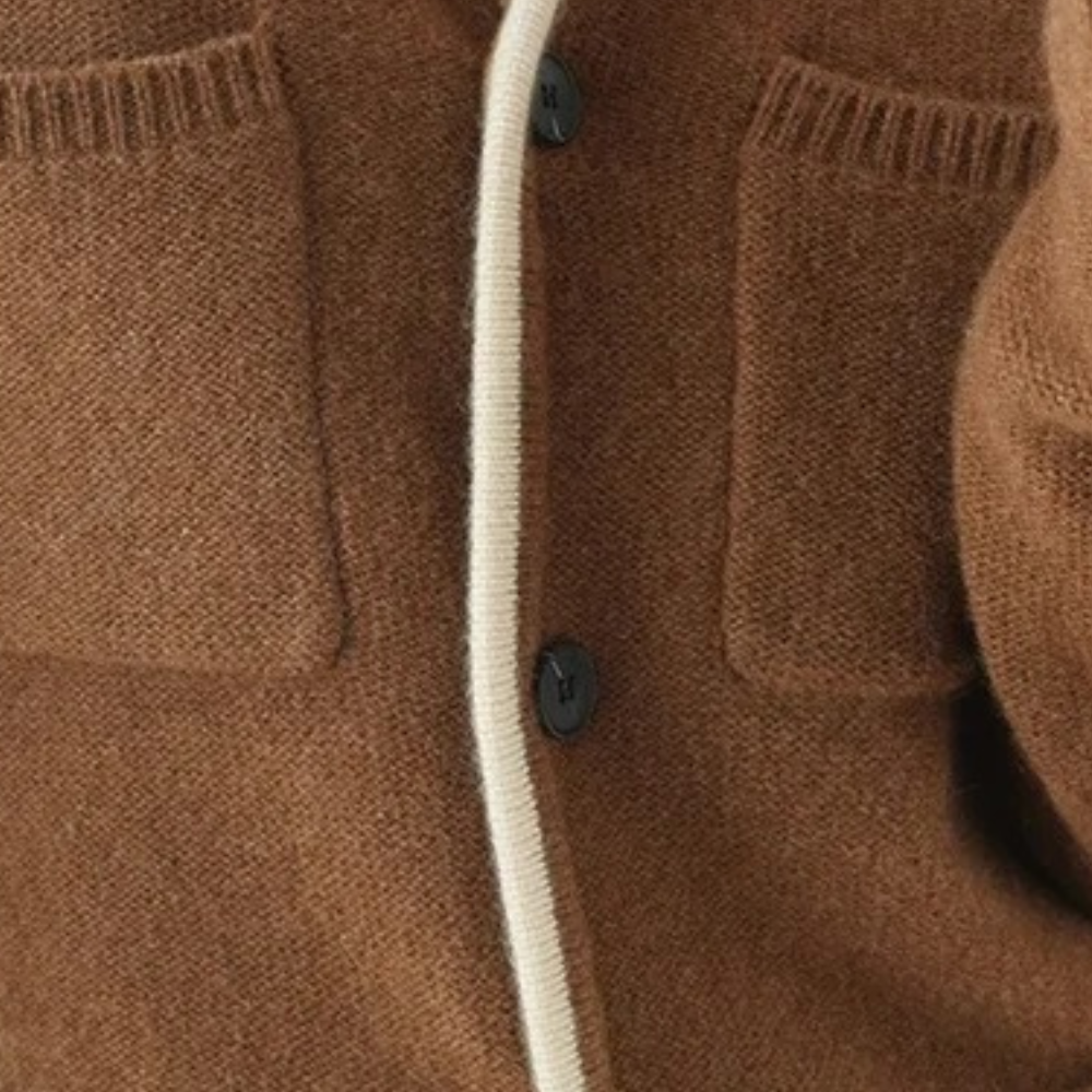 Gebreid damesvest met zakken en relaxte pasvorm – AURESSA - Glamorix
