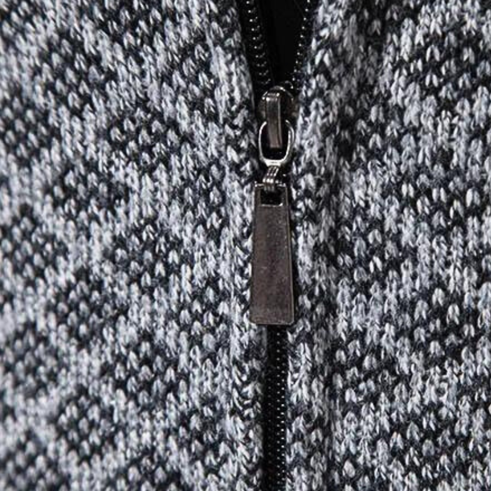 Gebreid herenvest met capuchon en ritssluiting – KAVERO - Glamorix