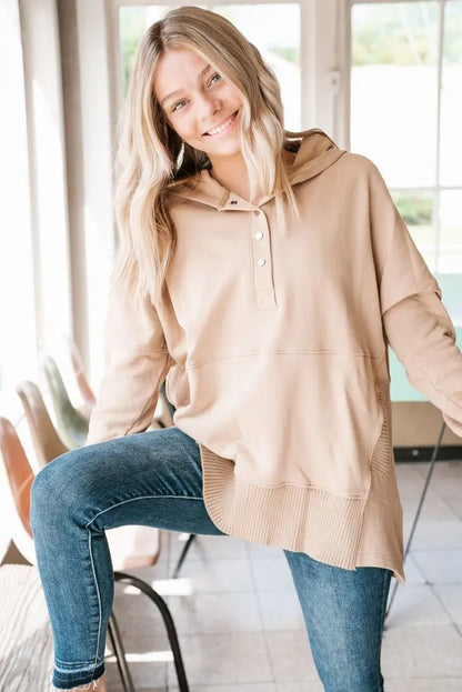 VIVIEN - Casual damessweater met stijlvolle knoopdetails