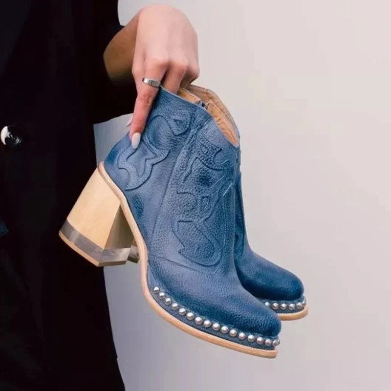 Geborduurde Leren Damesboots met Authentieke Westernlook – NORÉLIA