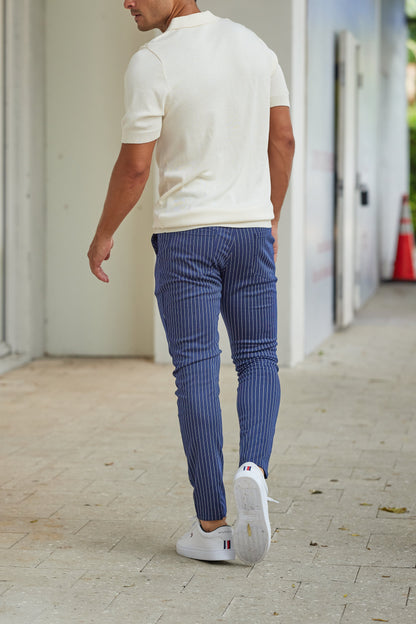 HARLOW - Slim fit krijtstreep broek voor een elegante en moderne uitstraling