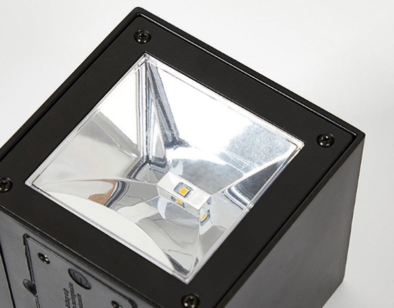Elegante buitenwandlamp voor sfeerverlichting – AURORA BEAM - Glamorix