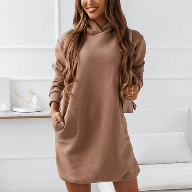 EMERY - Damesjurk met oversized capuchon en praktische zakken