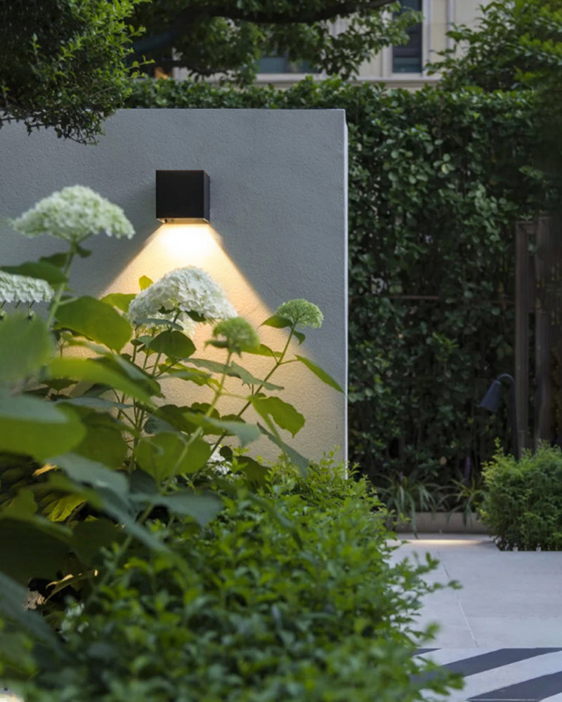 Elegante buitenwandlamp voor sfeerverlichting – AURORA BEAM - Glamorix