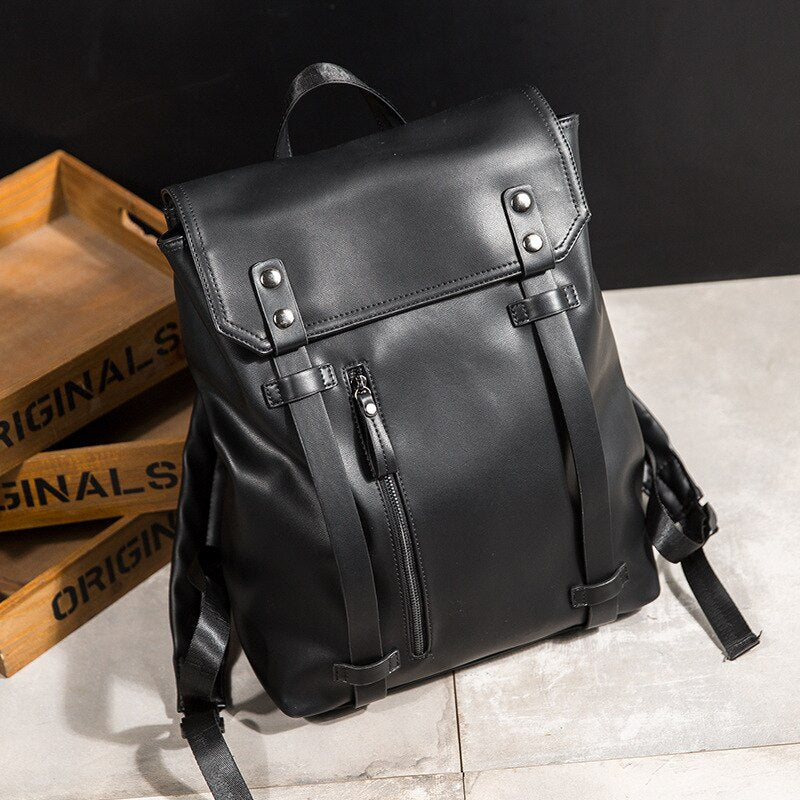 ASTON - Minimalistische leren rugzak voor een stijlvolle, moderne look