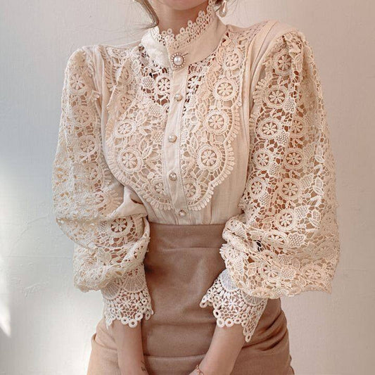 ELOISE - Elegante damesblouse met stijlvolle hoge hals