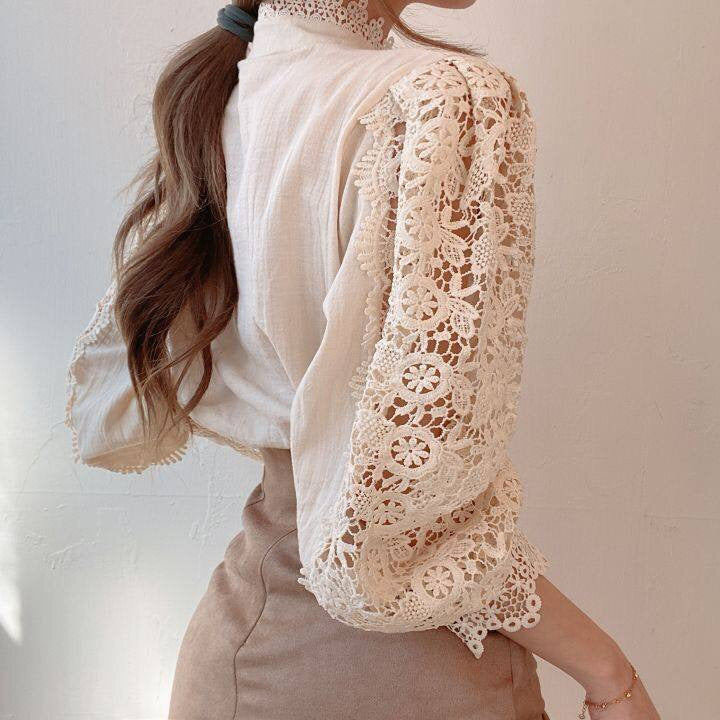 ELOISE - Elegante damesblouse met stijlvolle hoge hals