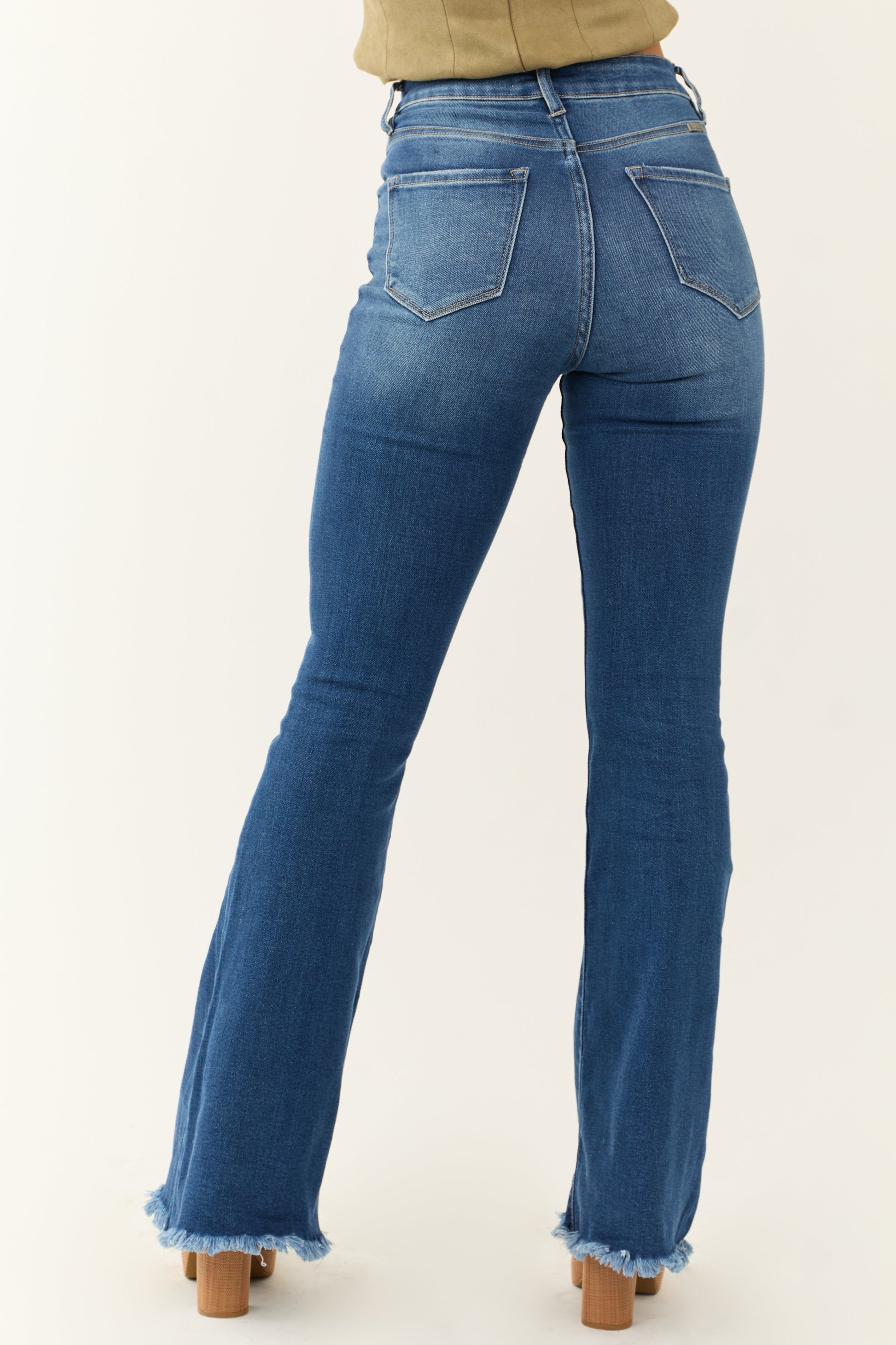 ELARA – Flared dames jeans van comfortabel stretch denim - Glamorix
