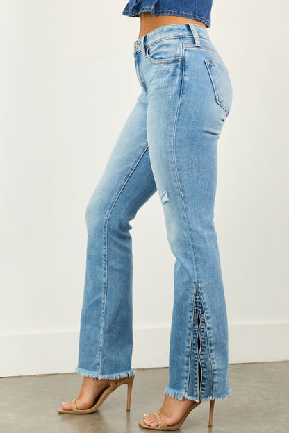 LYANNA – Flared dames jeans in blauw denim met split zoom - Glamorix
