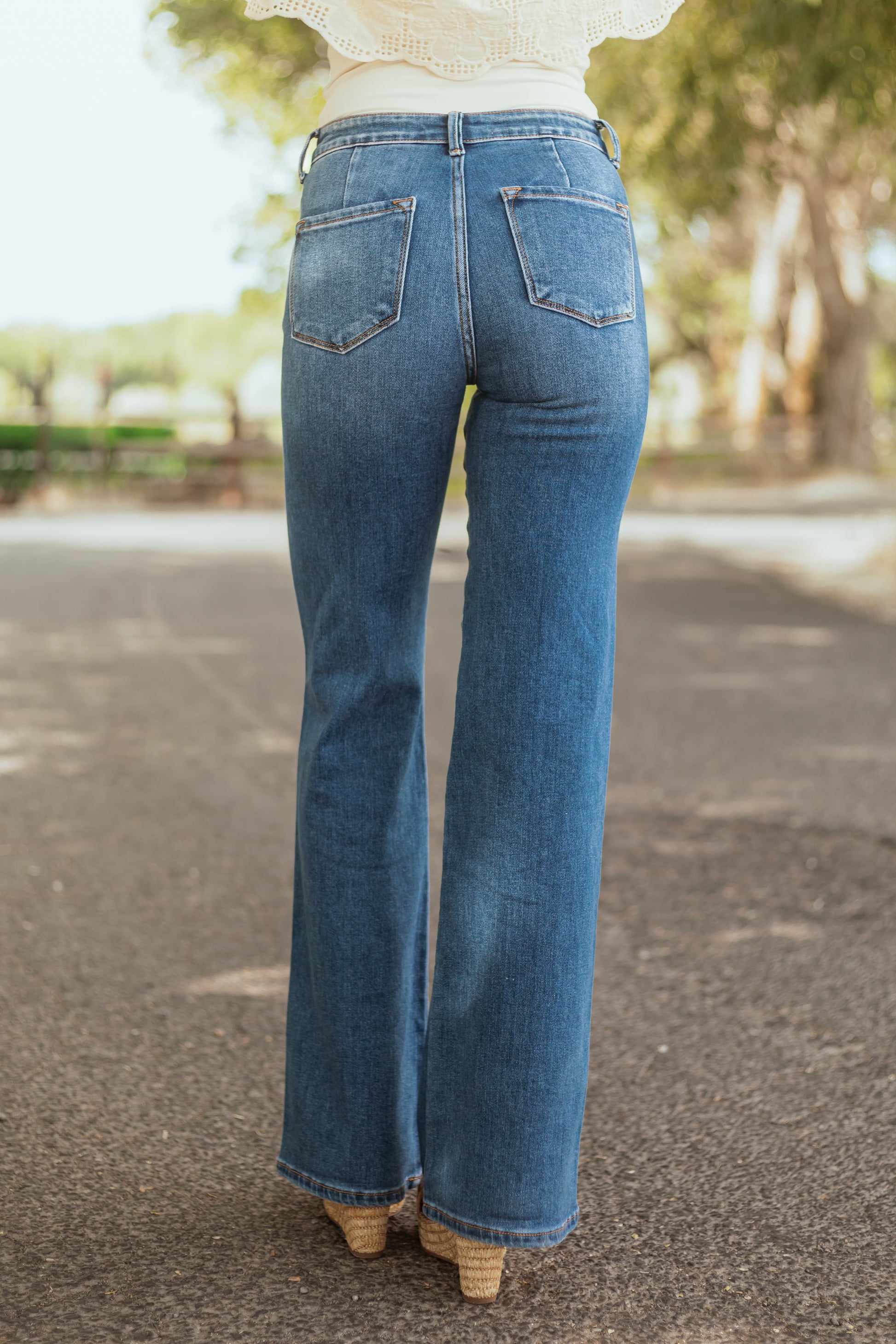 AVELINE – Flared dames jeans met high waist in soepel denim - Glamorix