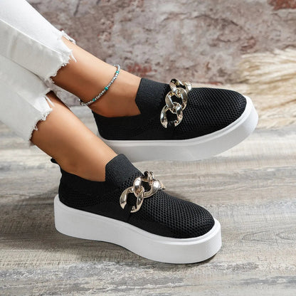 Modieuze slip-on sneaker met chunky kettingdetail – FENNA - Glamorix
