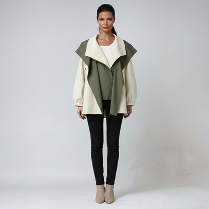 CLARA – Dames regenjas met hoge ritssluiting en minimalistisch design - Glamorix