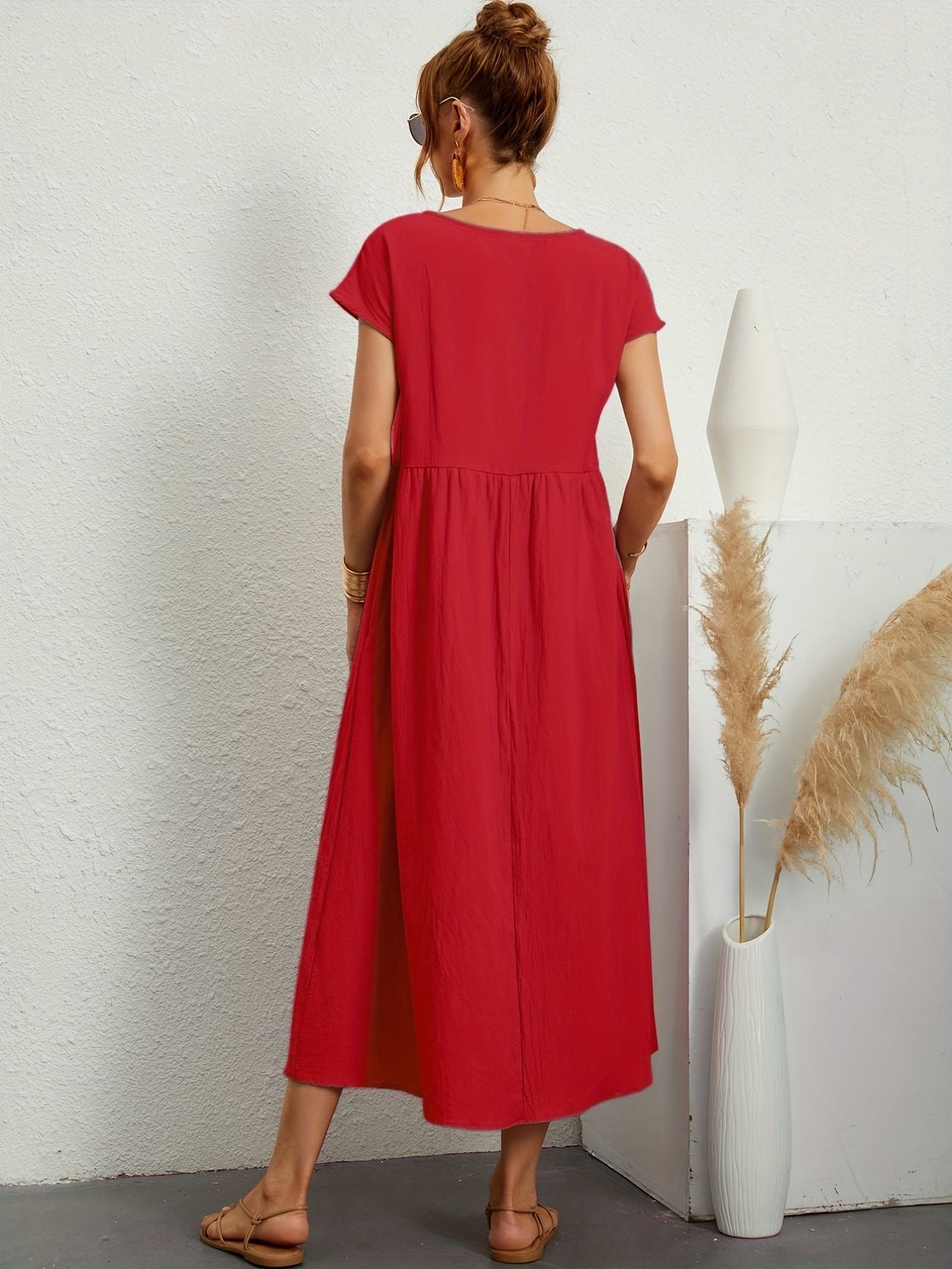 Elegante Linnen Damesjurk met Luchtige Pasvorm – ARDÉLIA