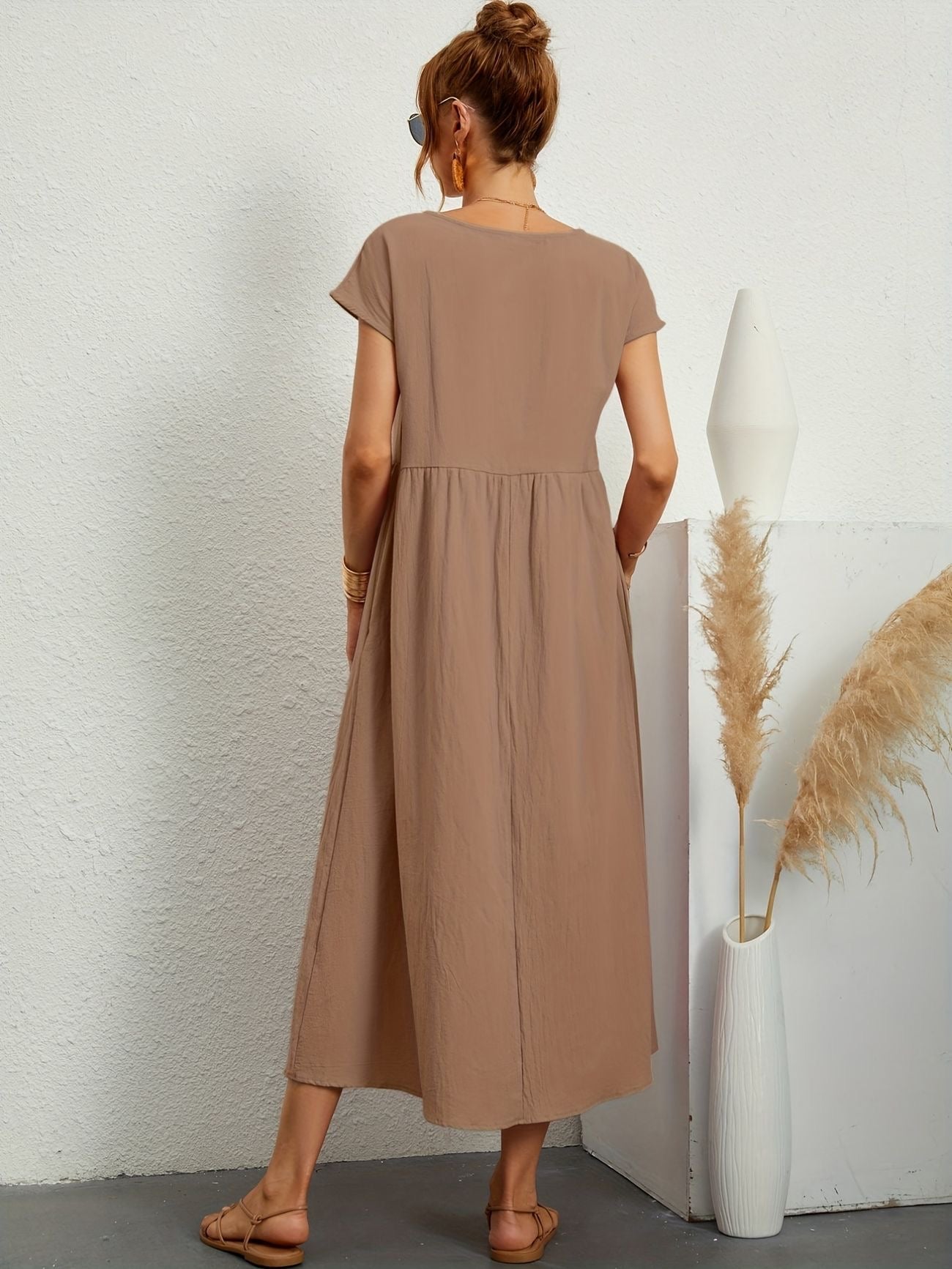 Elegante Linnen Damesjurk met Luchtige Pasvorm – ARDÉLIA