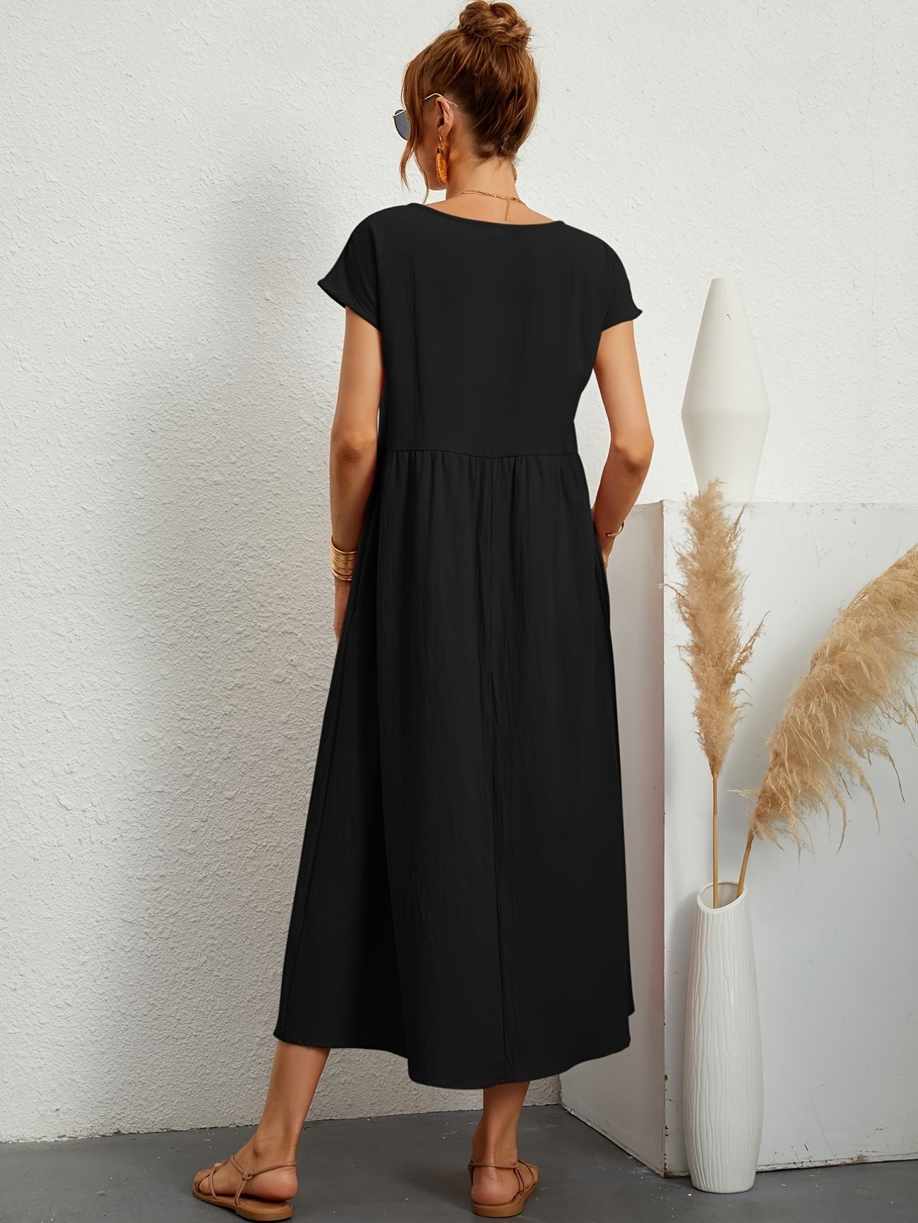 Elegante Linnen Damesjurk met Luchtige Pasvorm – ARDÉLIA