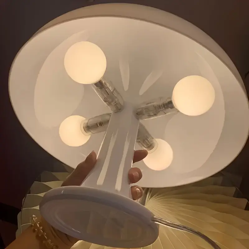 MUSHROOMLUX – Strakke paddenstoel bureaulamp