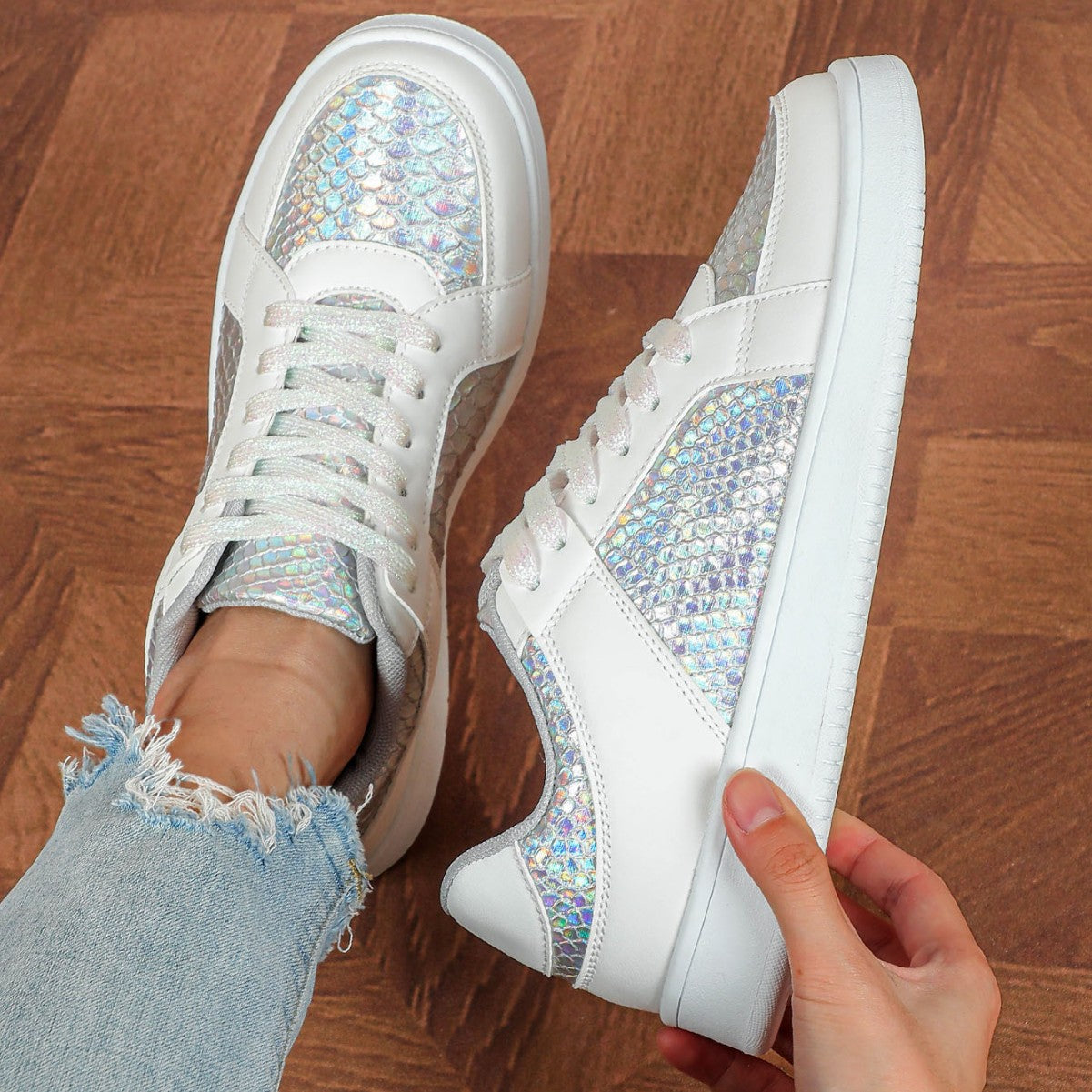 Dames sneakers met structuuraccent en stevige loopzool – NALORA CORE - Glamorix