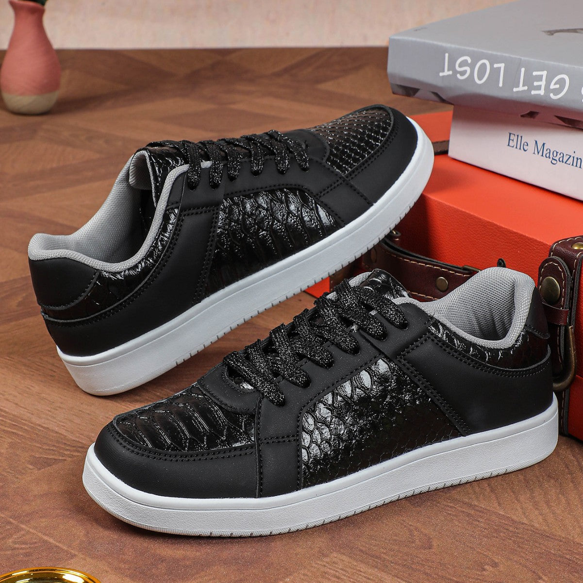 Dames sneakers met structuuraccent en stevige loopzool – NALORA CORE - Glamorix