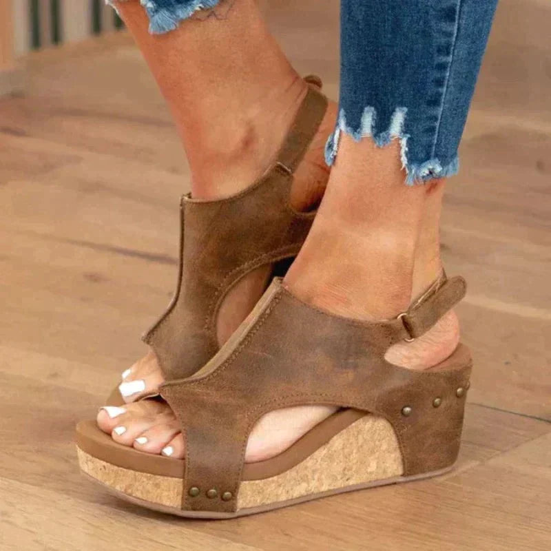 Elegante sleehak sandalen voor dames met open teen – LYRA LIFT - Glamorix