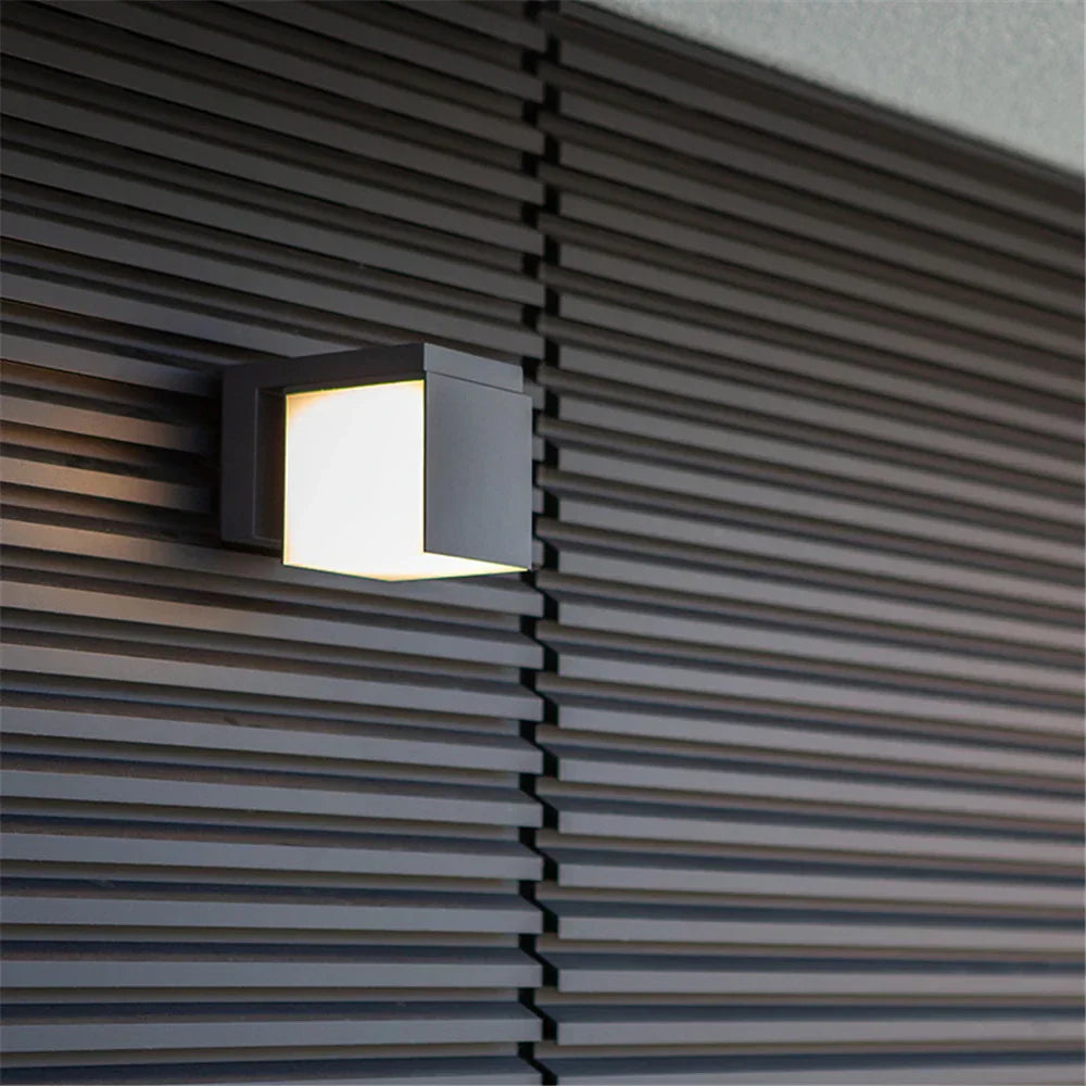 WATERLIGHT – Waterdichte energiezuinige LED wandlamp