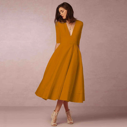 Vrouwelijke midi-jurk met V-hals en halve mouwen – SOLEA GRACE - Glamorix