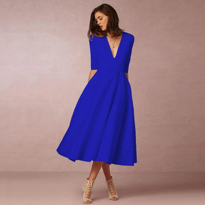Vrouwelijke midi-jurk met V-hals en halve mouwen – SOLEA GRACE - Glamorix